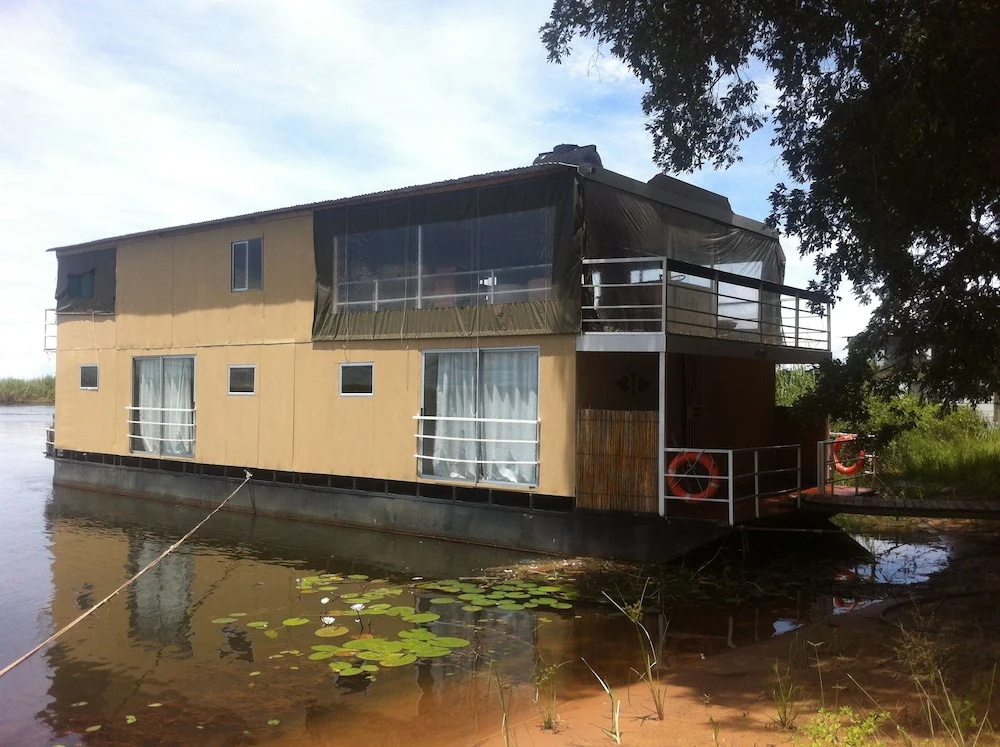 Delta Belle Boathouse