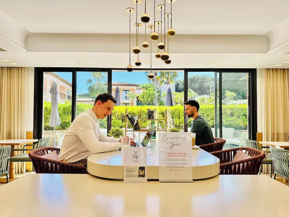 Hotel photo 20