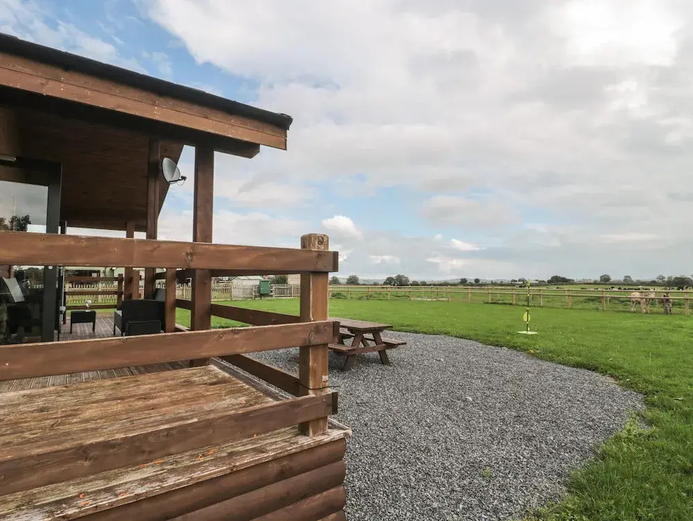 The Lodge at Crossroads Farm