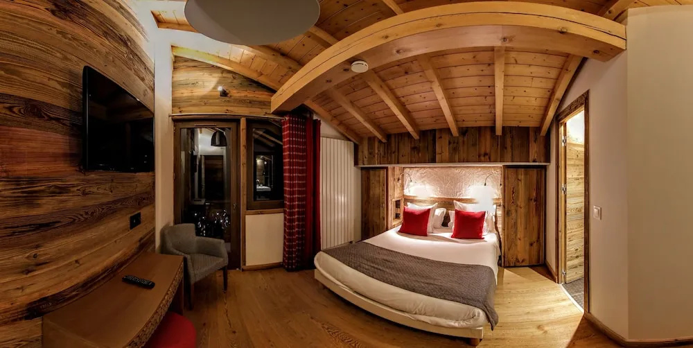 Quadruple Chalet