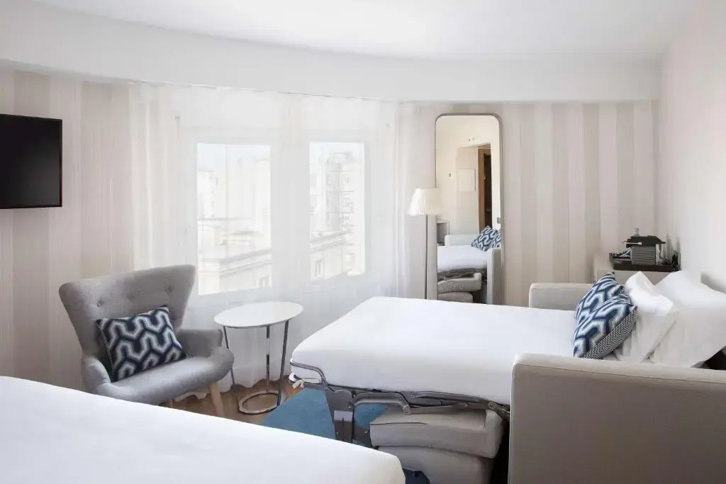 Superior Double room (full double bed)
