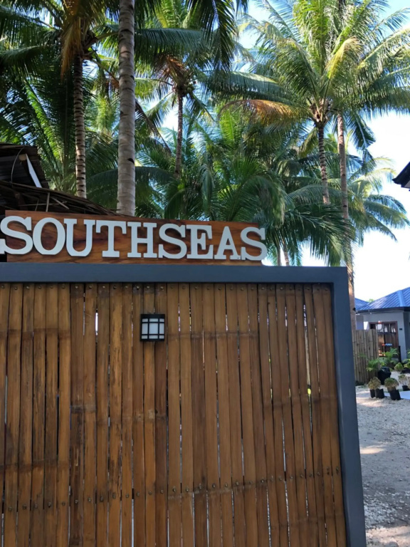 Southseas Beach Resort and Dive Center
