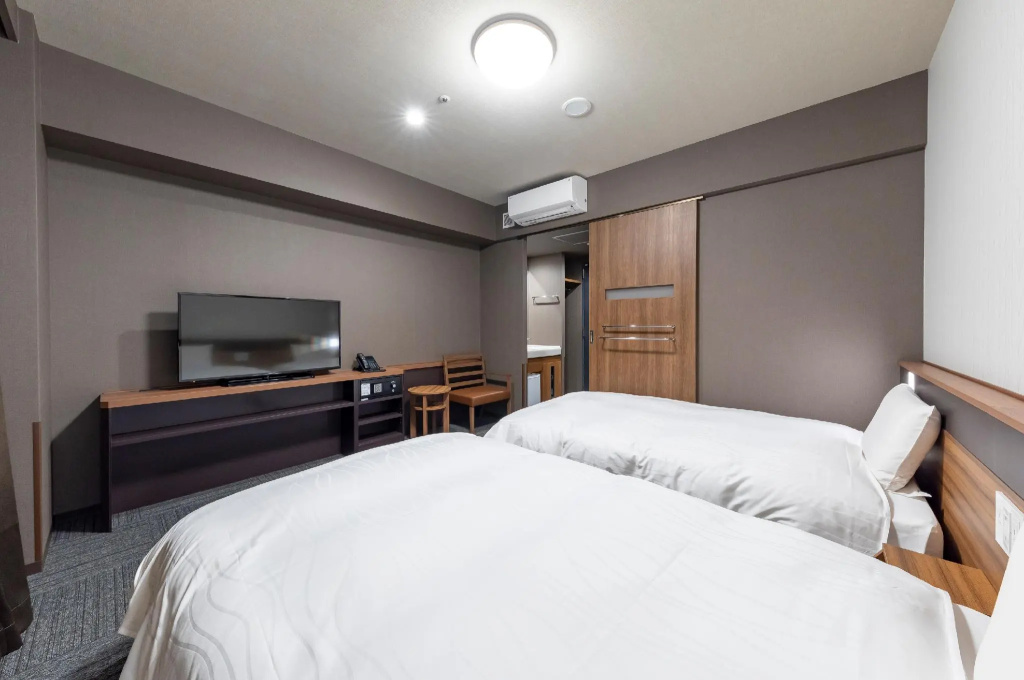 Отель Dormy Inn Kawasaki Natural Hot Spring в Кавасаки
