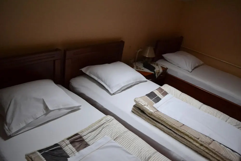 Ada Hotel - Chambres