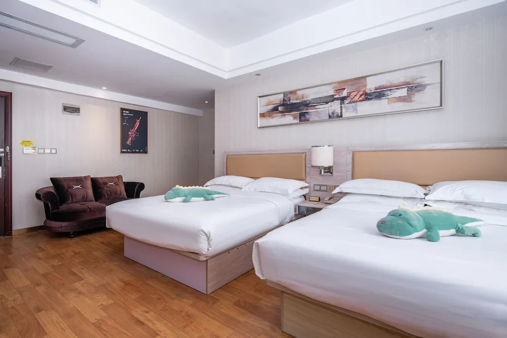 Baiyun Airport Grand Hyaat Airport Hotel - 24-hour Free Shuttle Bus — фото