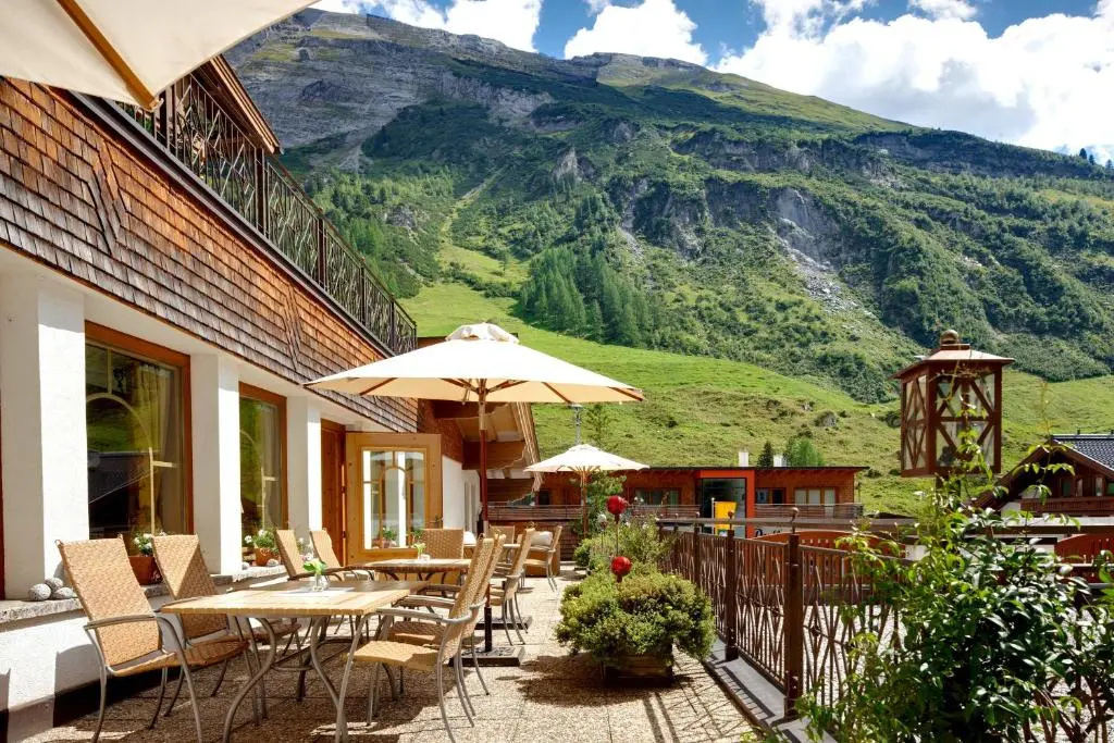 Hotel Berghof Crystal Spa & Sports - Général