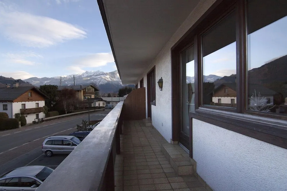 Alpz Apartments