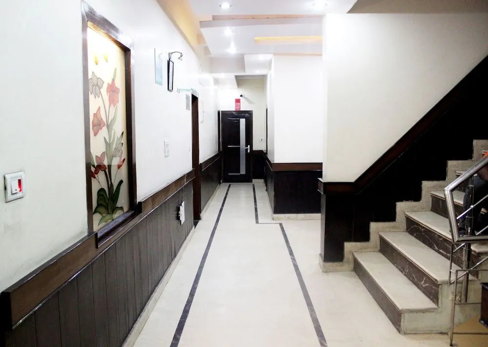 OYO 528 Hotel Neptune Residency - Général