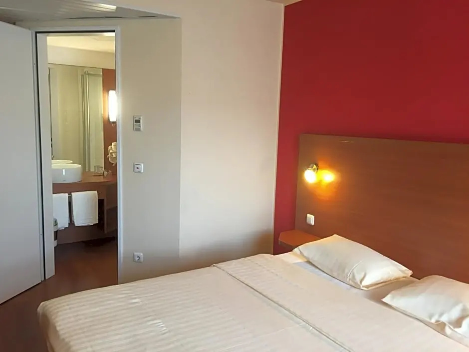 Premier Inn Frankfurt City Europaviertel Hotel - Chambres