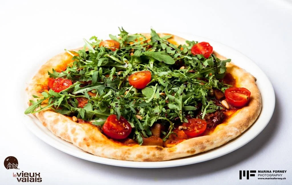 Food & Beverage