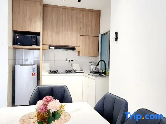 Residensi Seri Serindit Block B by Define Suite