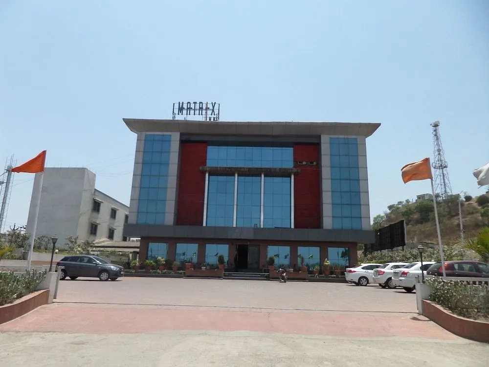Matrix Inn Business Hotel