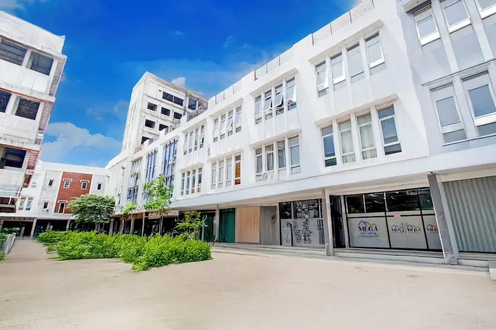 Hotel O Mega Inn Guest House