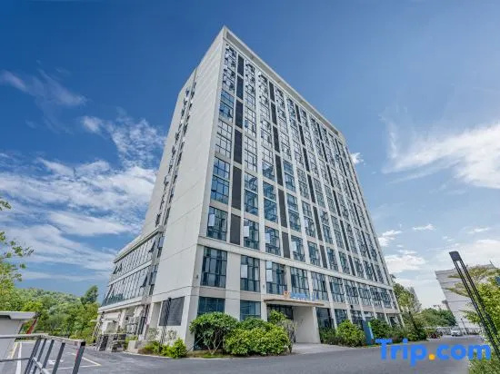 Meiju Light Luxury Apartment (Guangzhou Huangpu Kaichuang Avenue)