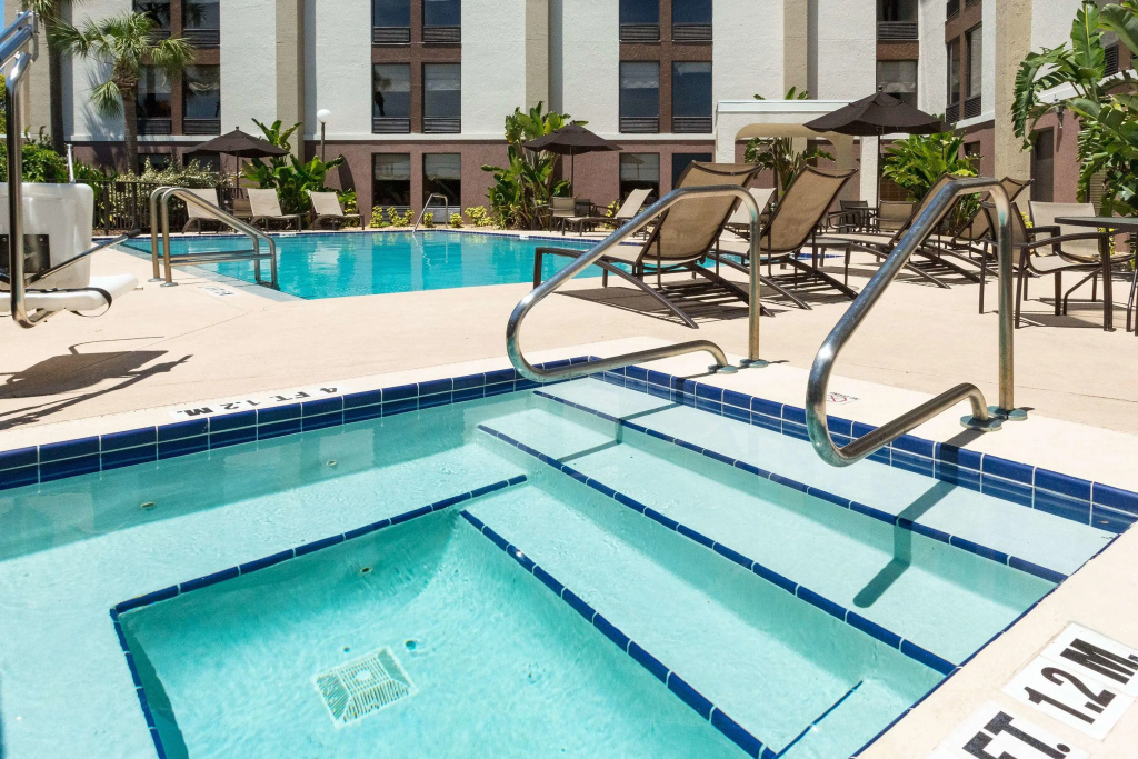 Hampton Inn Daytona Speedway