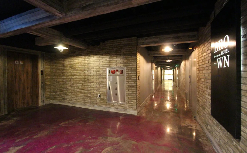 Hotel photo 12