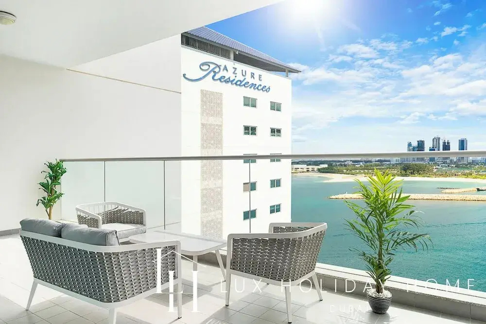 LUX Holiday Home - Azure Residence 4