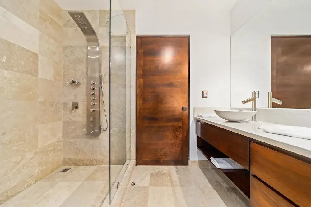 Beachfront Villa - Sunsets and Daily Maid Service - фото 8