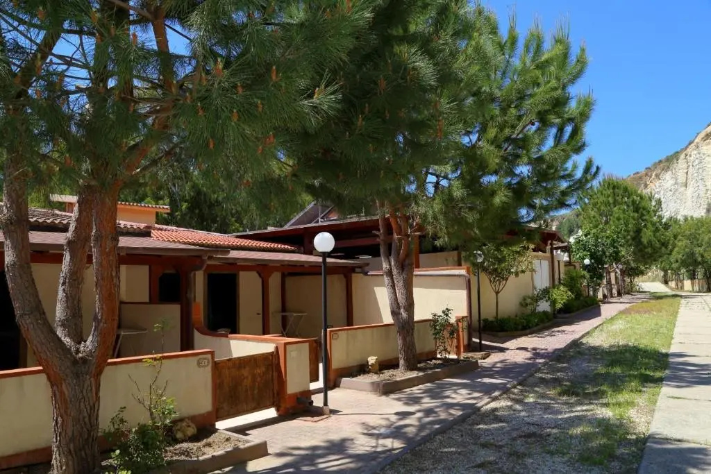 Eraclea Minoa Village - Chambres