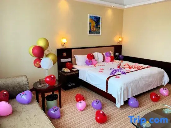 Longzhu Hotel - Chambres