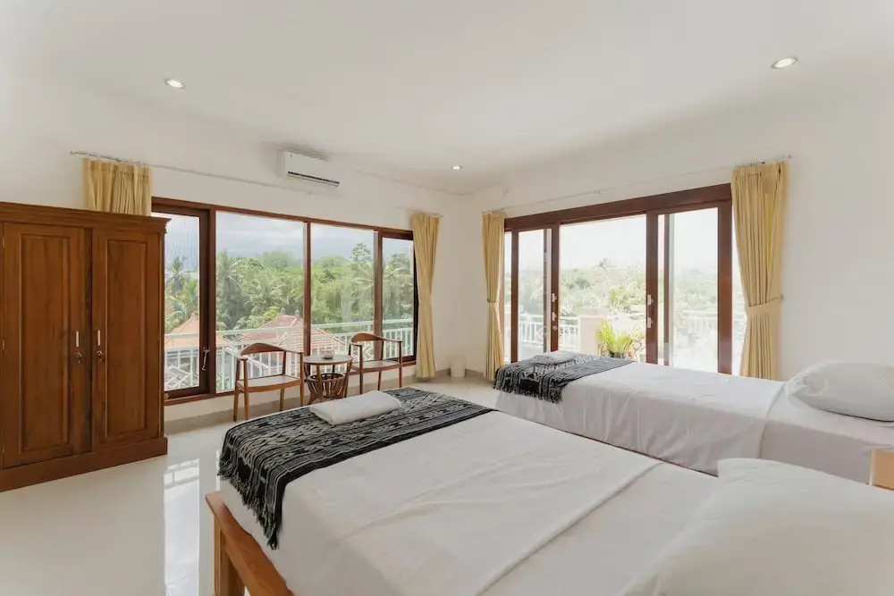 Deluxe Double room with garden view (full double bed)