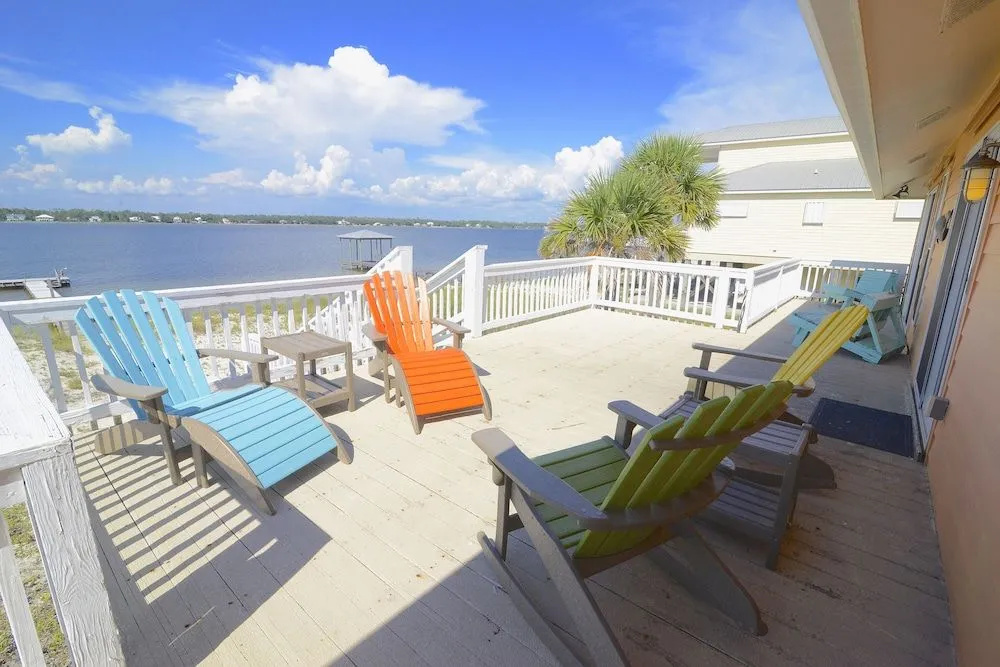 Gilliland Island House