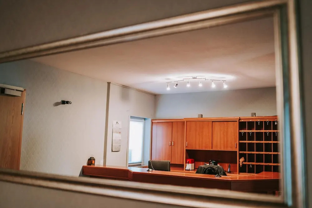 Lobby & Reception