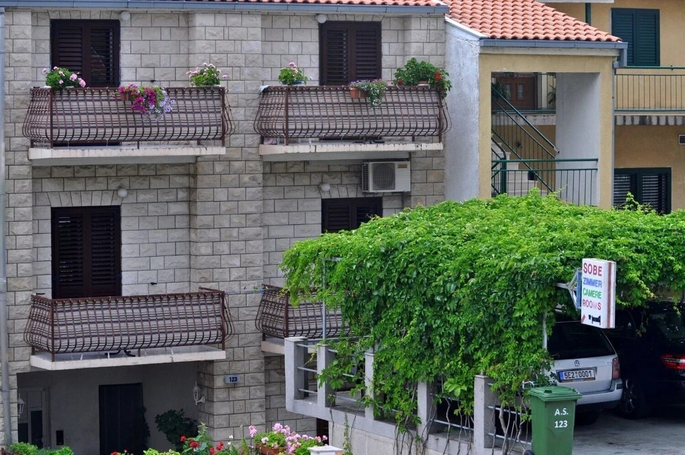 Ljuba - 130 Meter From sea - A4