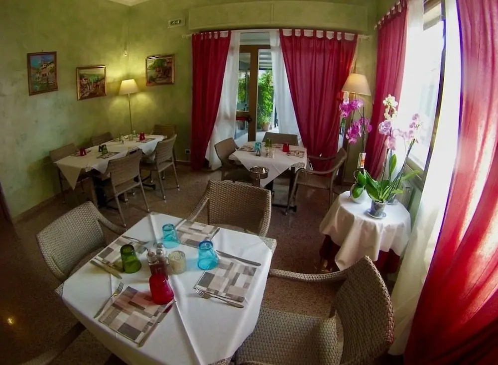 Hotel photo 23
