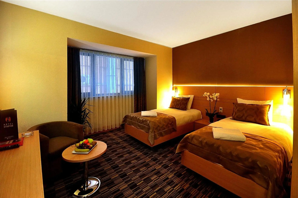 Hotel photo 12