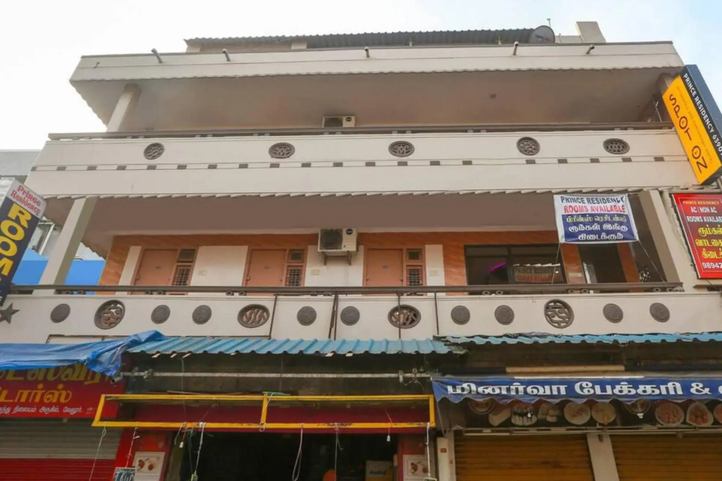 Prince Residency by OYO Rooms