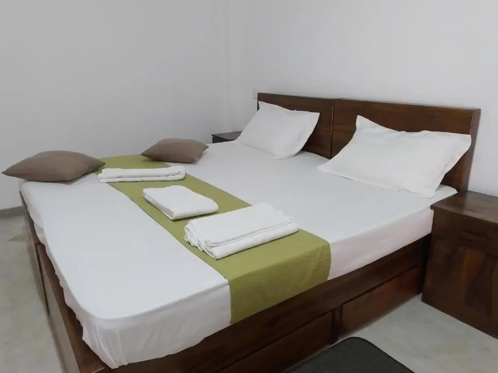 Economy room
