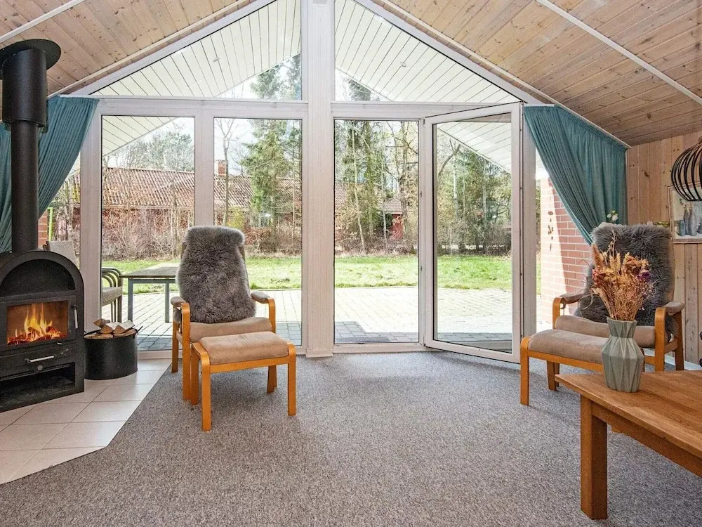 8 Person Holiday Home in Oksbol