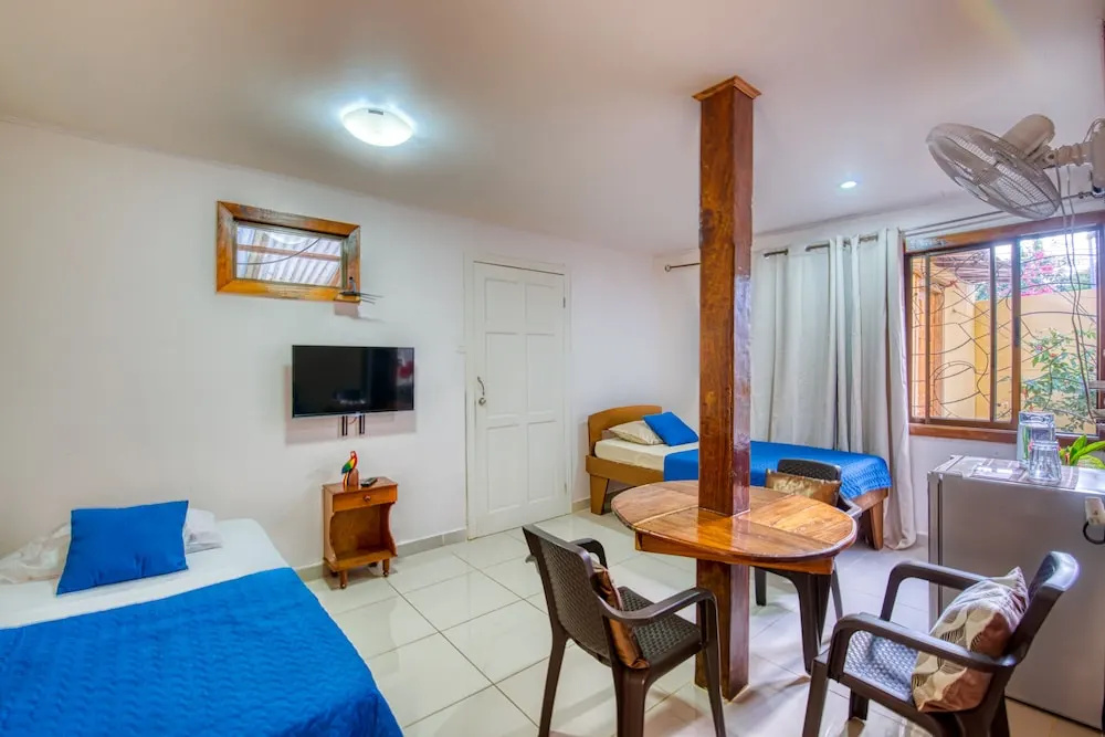 Yucca Beachfront Hotel - Chambres