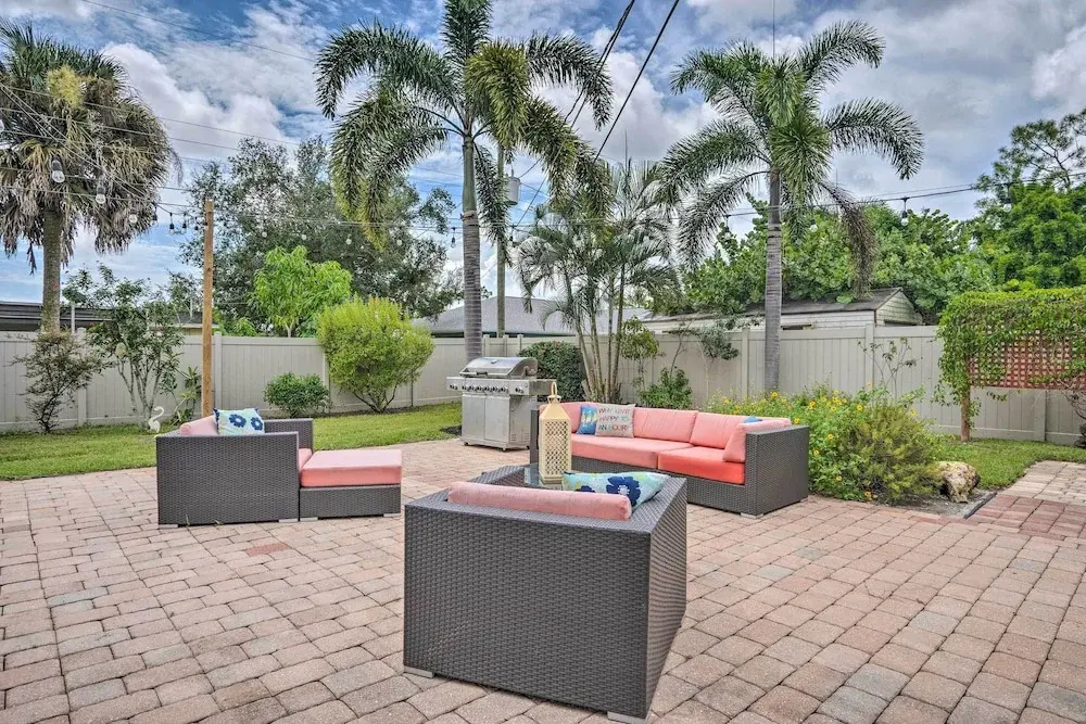 Colorful Fort Myers Home w/ Sunroom & Patio!