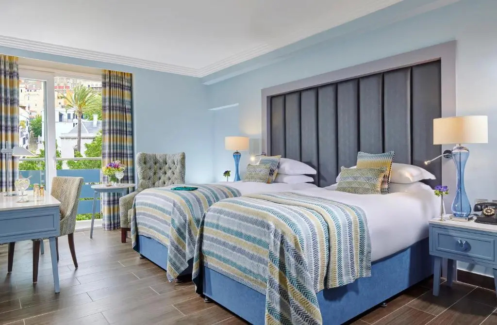 Double room (twin beds)