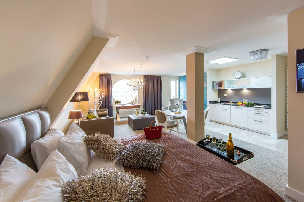 Luxury Suites Amsterdam - фото 4