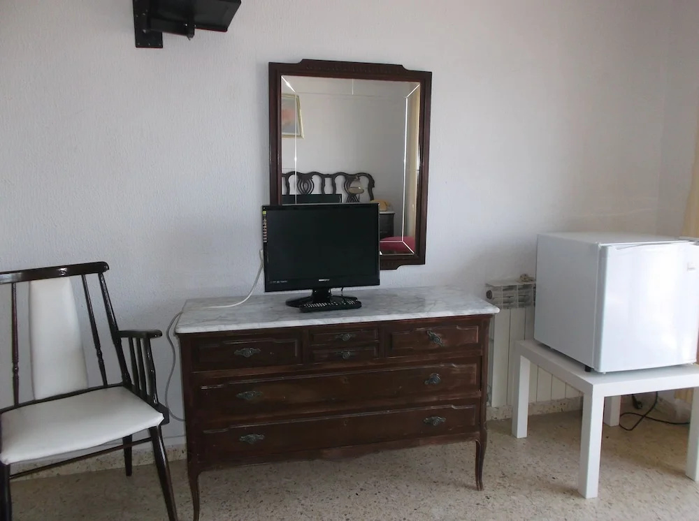 Standard Double room with partial ocean view (twin beds)