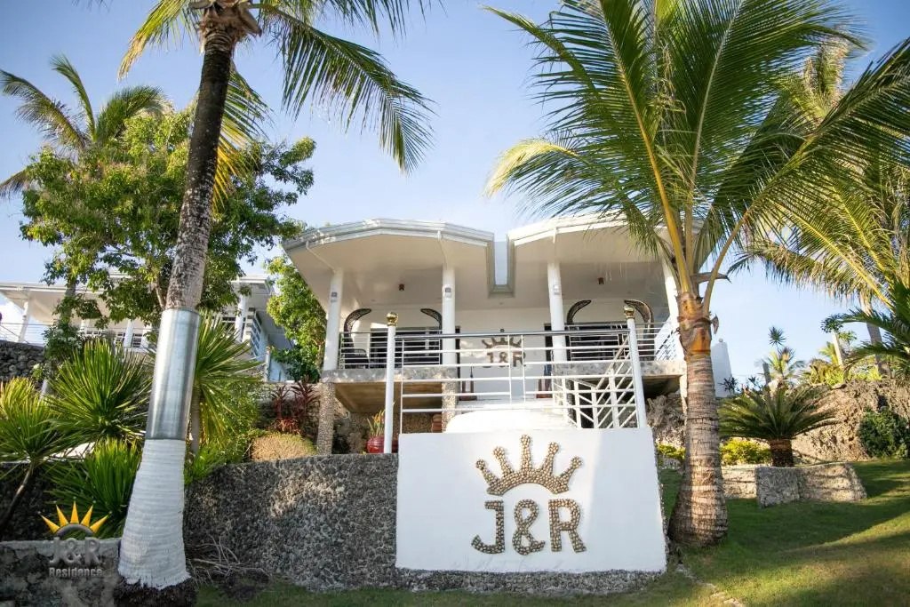 Deluxe Double room with sea view (full double bed)