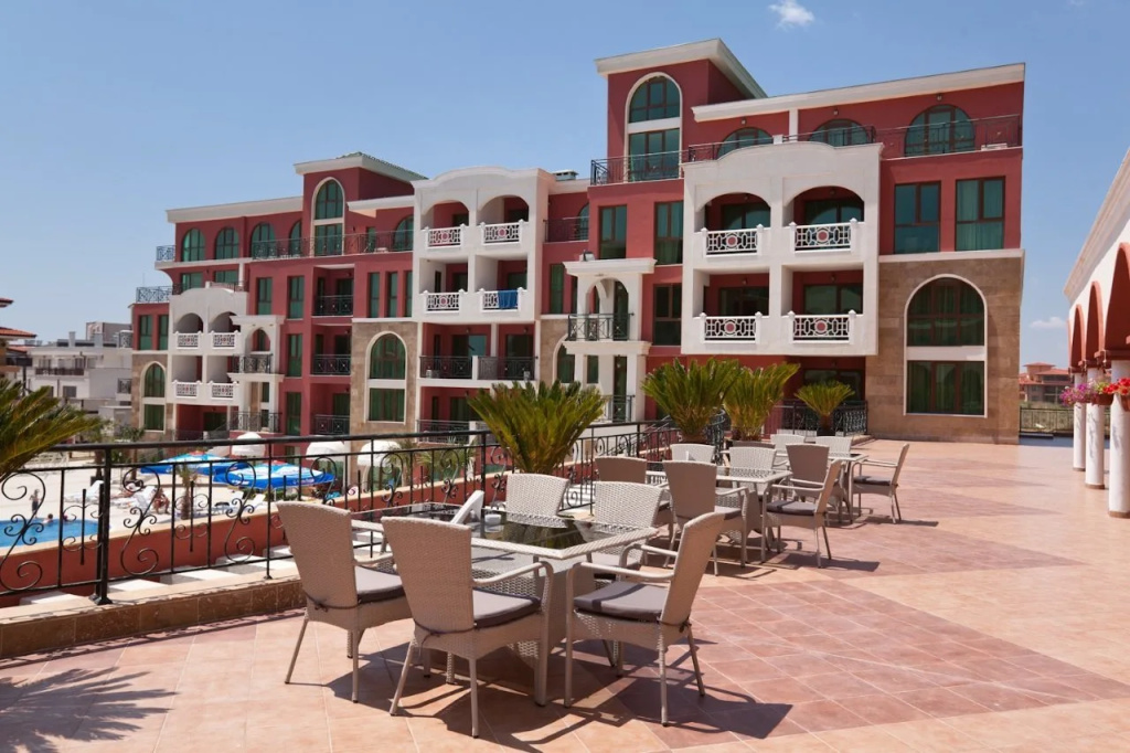 Hotel photo 11