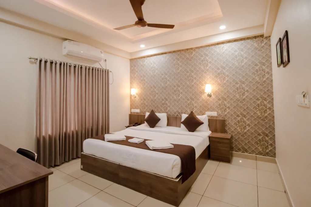 Hotel photo 11
