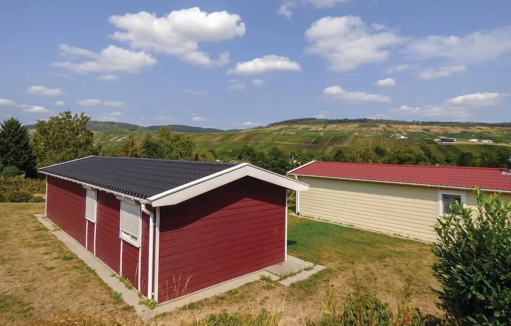 Amazing Home in Riol an der Mosel With 2 Bedrooms