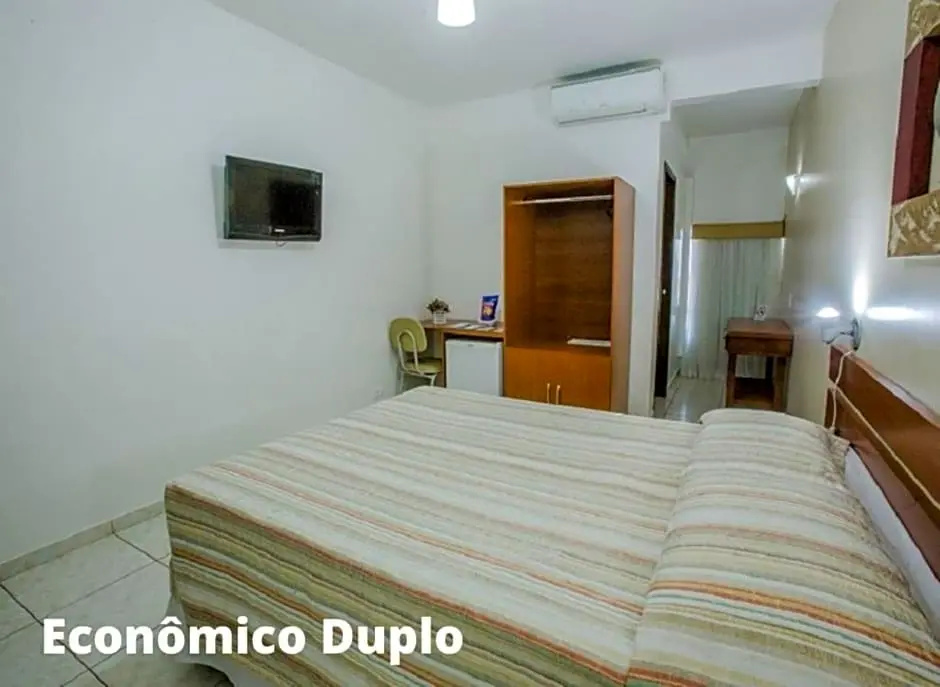 Foz Presidente Economic Hotel - Chambres