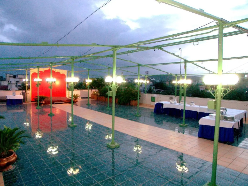 Hotel photo 32