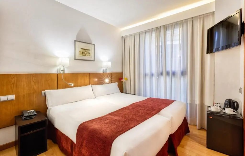 Senator Granada Hotel - Chambres