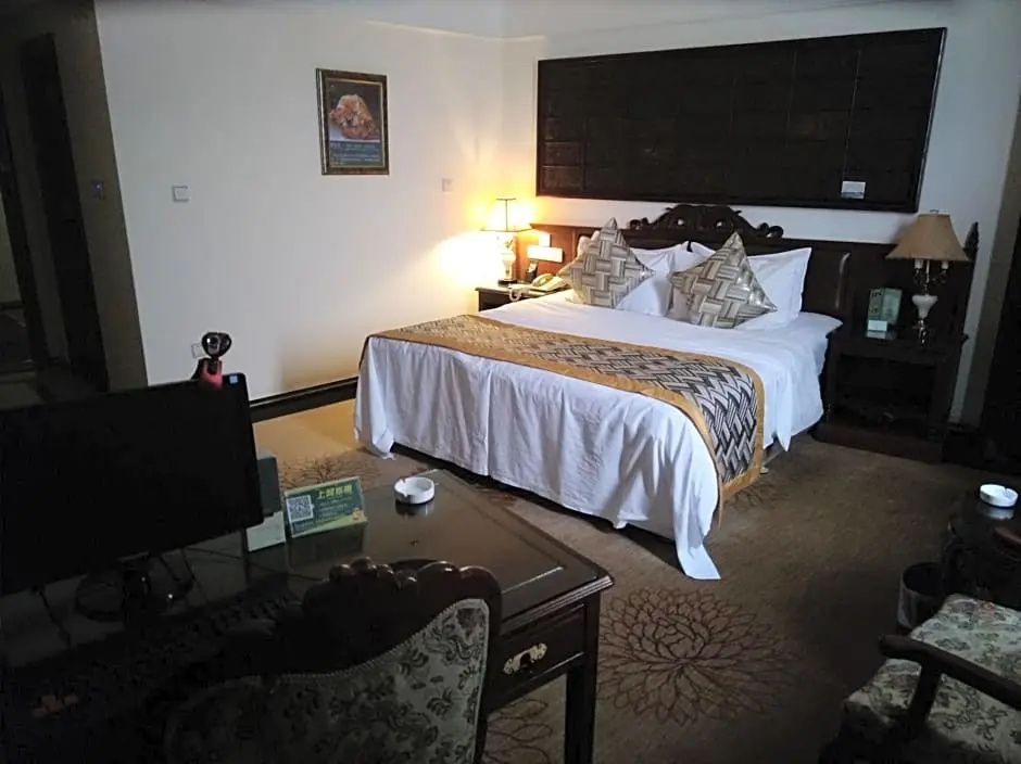 Jindu Crown Hotel - Chambres