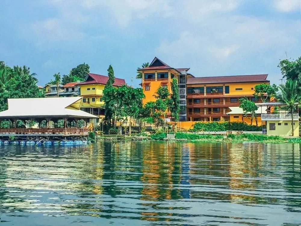 Dolores Lake Resort