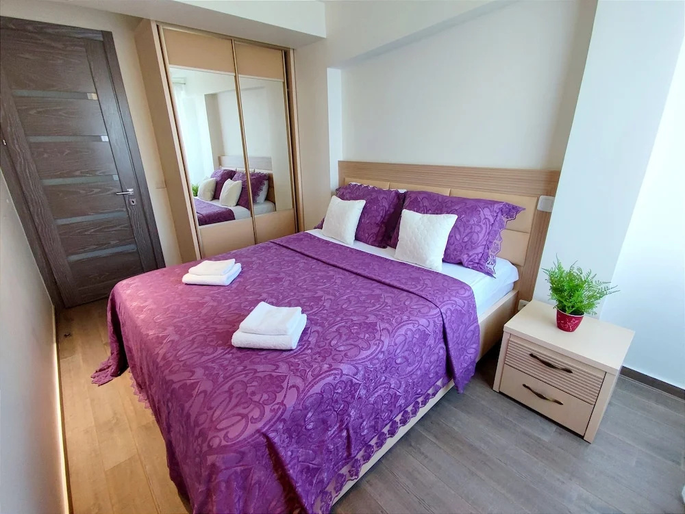 Апартаменты 2BR&LIVING center city CHISINAU — фото