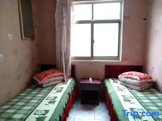 Economy Double room (full double bed)