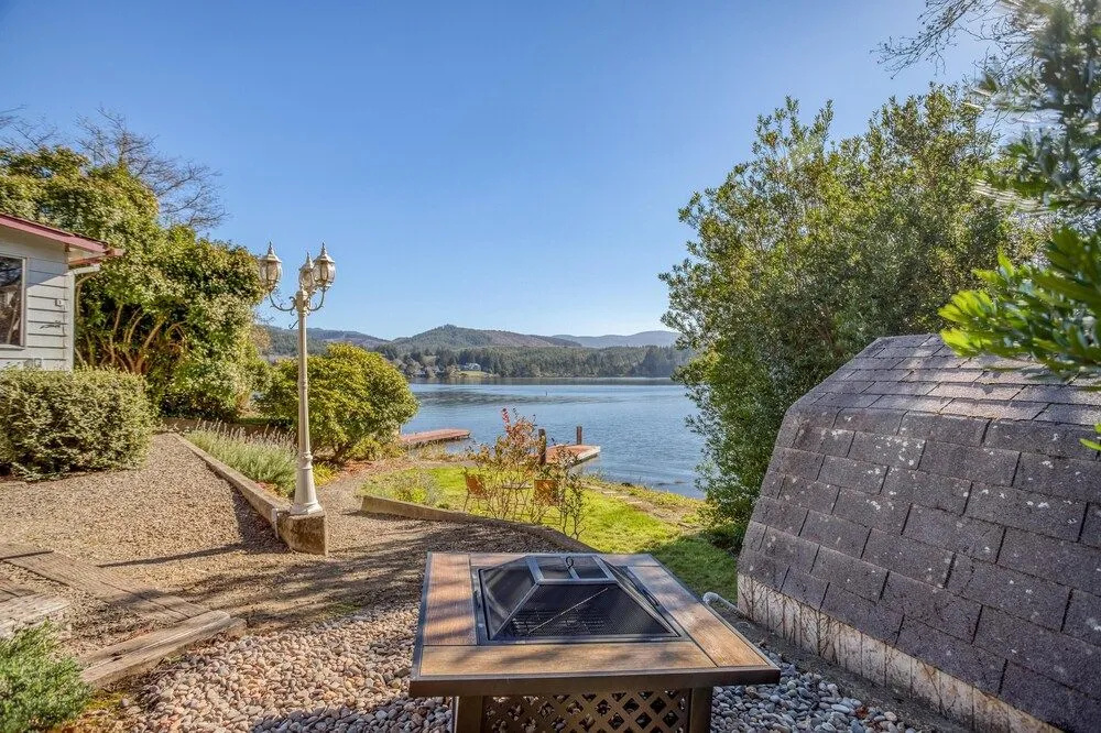 Regatta Park Lake House